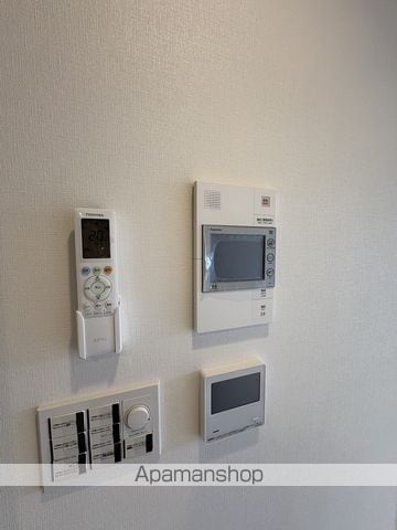 C0MF0RIA LIV北浜淡路町の内装写真