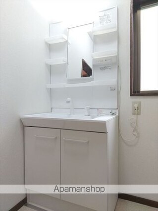 和歌山県和歌山市石橋丁[4LDK/109.98m2]の洗面所