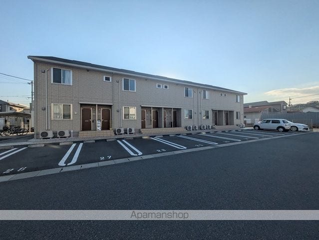 サンハートピアB・C棟 C棟の外観写真