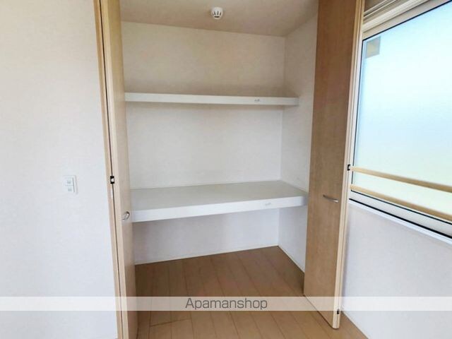 和歌山県和歌山市出水[2LDK/58.37m2]の収納