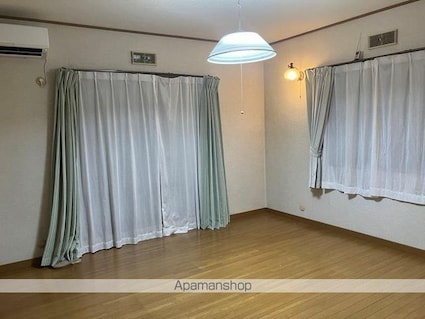 宿連寺戸建[4LDK/102.3m2]のリビング・居間