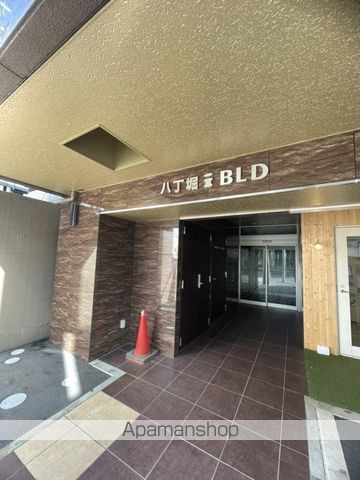八丁堀IBLDの玄関写真