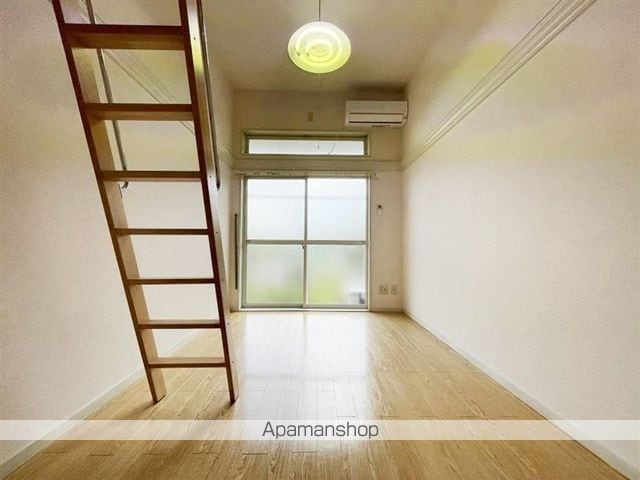 パレス川平の内装写真