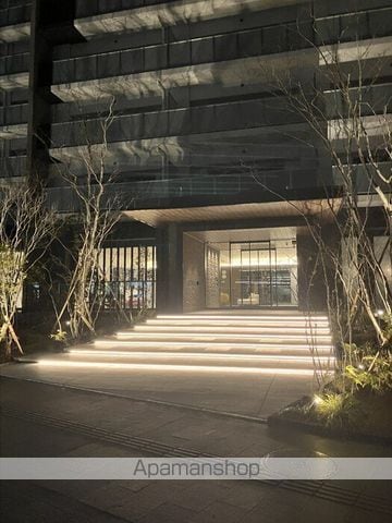 ロイヤルパークス仙台青葉通の外観写真