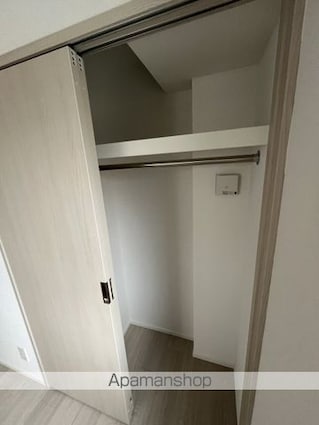 サンウッドフラッツ新宿四谷三丁目[2LDK/45.56m2]の収納