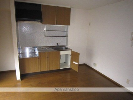 東京都羽村市羽中２丁目[2DK/47m2]のリビング・居間1