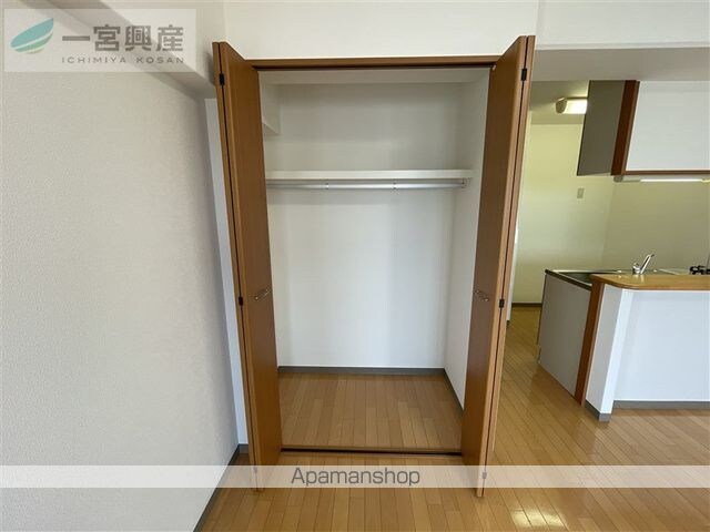 シルキーヴェール小坂[1R/34.68m2]の収納