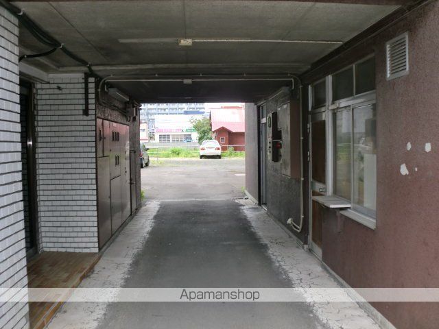アーバン北2条ビルの外観写真