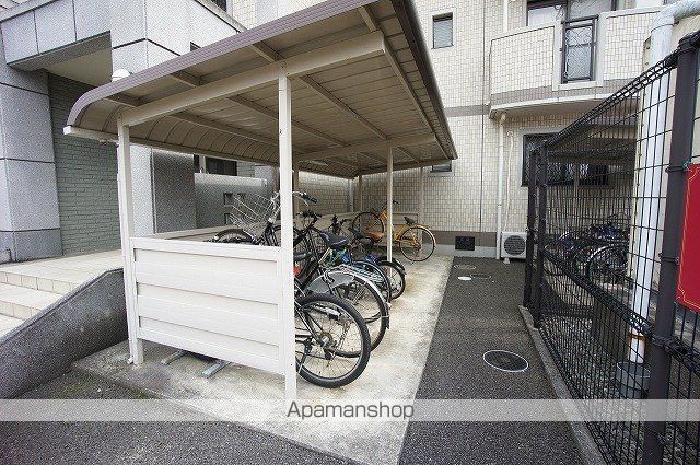 エレガン パルテールの外観写真