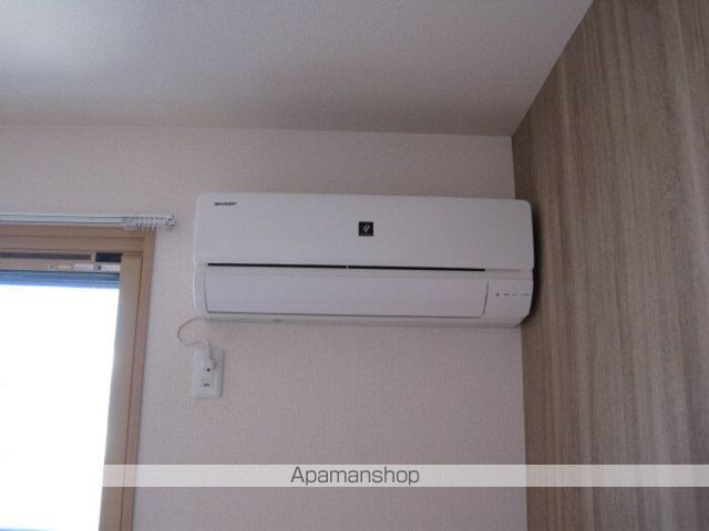 グリーンコート岩出 A棟の内装写真