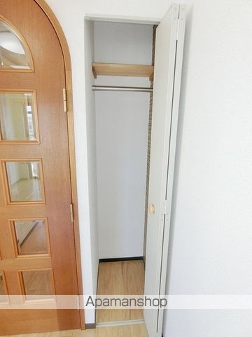 トーカンキャステール交通局前の内装写真
