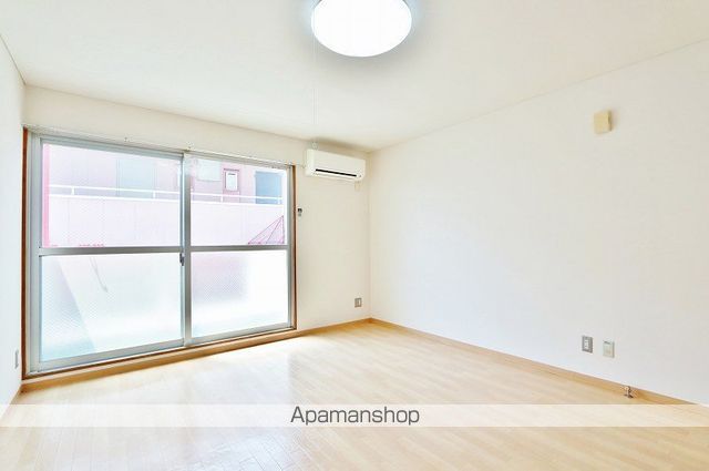 シャトル昭和町の内装写真