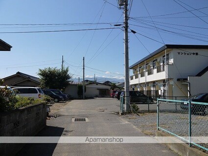 マンション中野[1K/25.52m2]の外観4