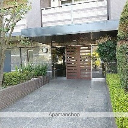 日神デュオステージ上北沢[1R/30.03m2]のエントランス2