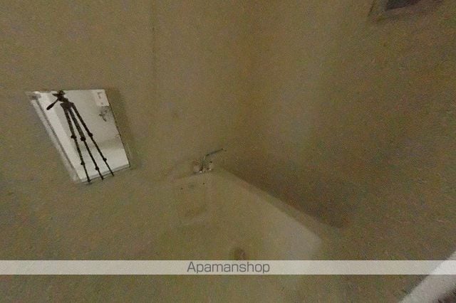 メゾンカフカスの内装写真