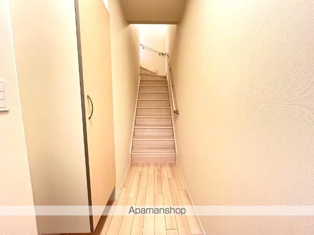 グランスタ エイアールの内装写真