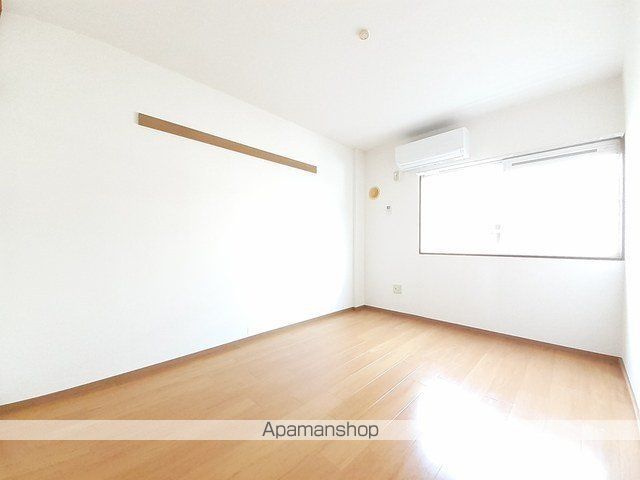 クローバーヒルズAの内装写真