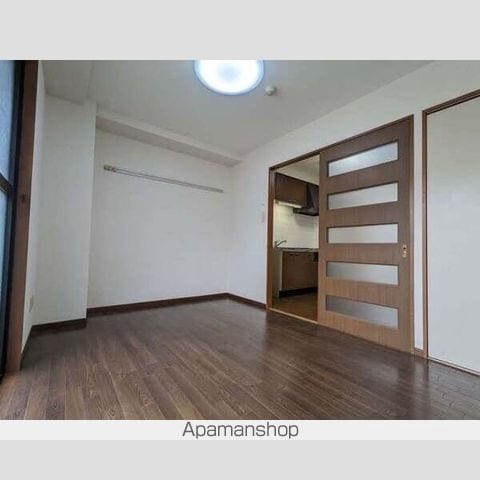 エクセレンス宮崎の内装写真