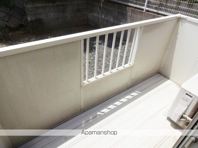 シャイニー・ウィングス Aの内装写真
