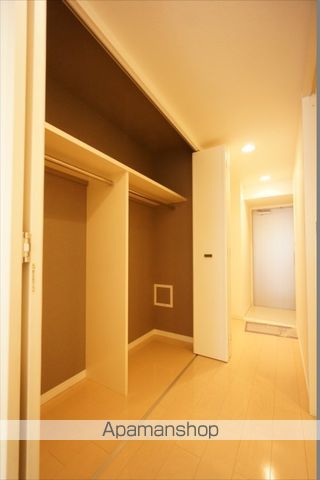 カスタリア伏見の内装写真