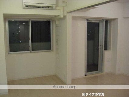 コンフォリア東池袋ＥＡＳＴ[1DK/31.1m2]のリビング・居間