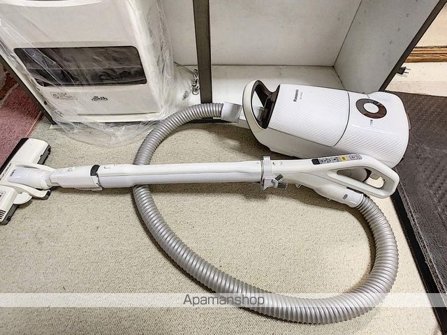 西宮市 2階建 築47年の内装写真