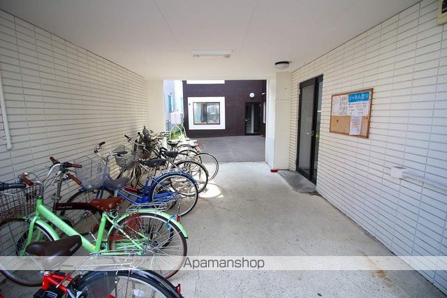 シャネル澄川の玄関写真