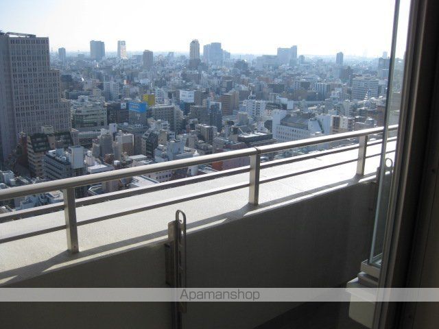 ビオール大阪大手前タワーの周辺写真