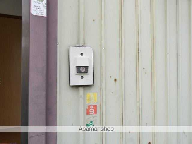 ＪＲ東海道本線 浜松駅 バス乗車時間：18分 最寄りバス停で下車 徒歩1分 1階建 築42年の内装写真