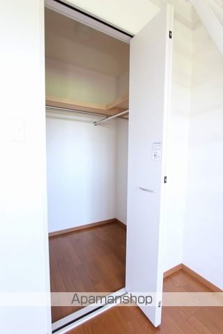 MIRAING Vの内装写真