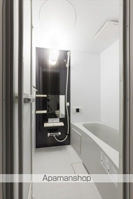 ＭＡＲＩＮＥ　ＲＥＳＩＤＥＮＣＥ　ＳＨＩＲＡＨＡＴＡ[1R/19.92m2]のバス