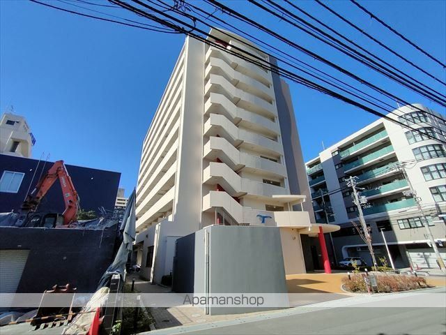 セレニテ江坂ルフレの外観写真
