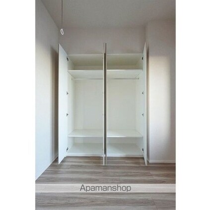 ルフォンプログレ渋谷ヒルトップ[2LDK/52.2m2]の収納