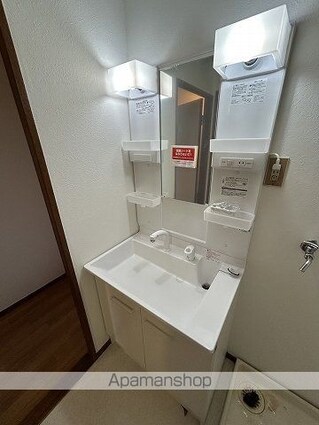 広島県広島市西区三篠町３丁目[2LDK/60m2]の内装4