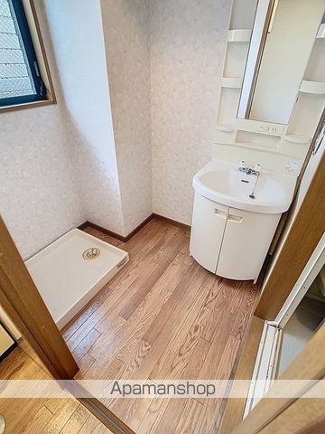 セレブレイトAKIの内装写真