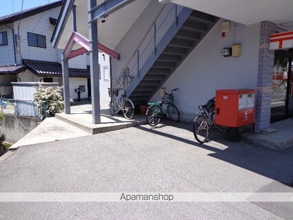 クロックパレス[1K/28.9m2]の共用部1