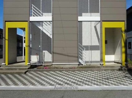 レオパレスシェソワ[1K/20.28m2]のエントランス