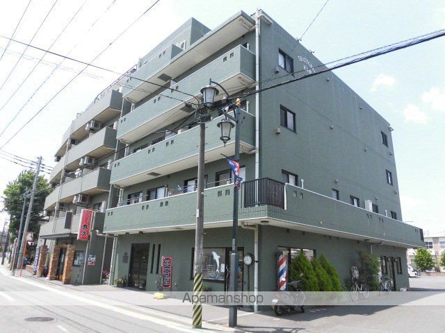 トラットリアK&Mの外観写真