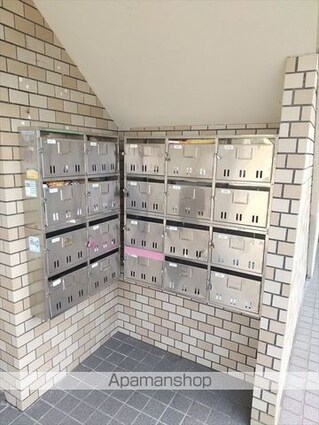 和歌山県和歌山市加納[3LDK/63.5m2]のエントランス3