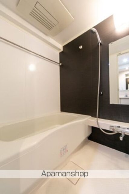 ＰＲＩＭＥ　ＵＲＢＡＮ　東中野　ＣＯＵＲＴ[2LDK/66.75m2]のバス