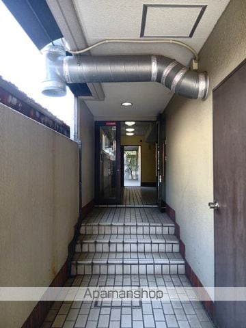 メゾン雅の玄関写真