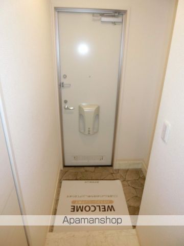 グリーンコート貝塚3号館の内装写真