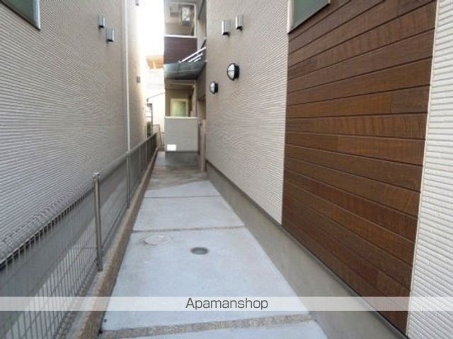フジパレス武庫之荘I番館の玄関写真