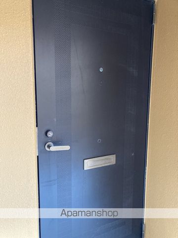 ダイアパレスパークコート新潟の玄関写真