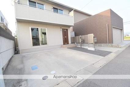 クオーレ　Ａ棟[3LDK/82.68m2]の駐車場