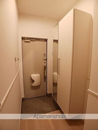 和歌山県和歌山市梅原[2LDK/56.44m2]の玄関