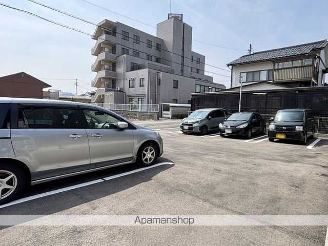 ポワロ IIIのその他写真