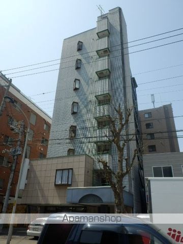 クィーン南5条の外観写真