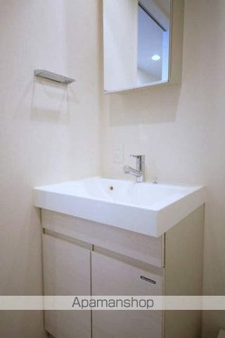 ドゥーエ ITACHIBORIの内装写真