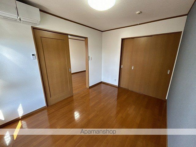 グランドハイツ昭和町の内装写真